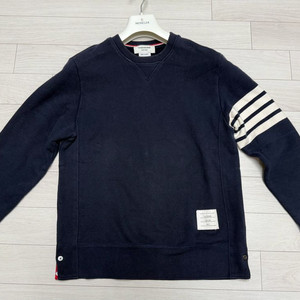 정품)톰브라운 남성 맨투맨 3사이즈