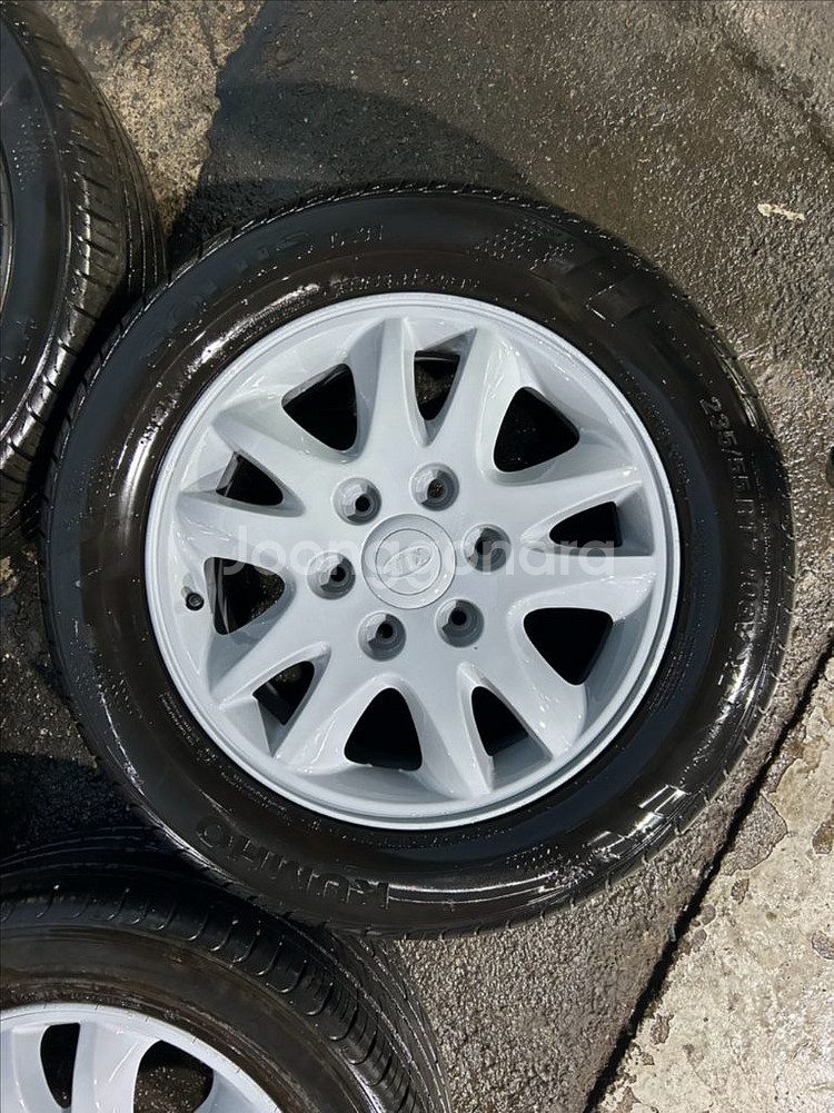 그랜드카니발 그랜드스타렉스 순정 17인치 휠타이어--2