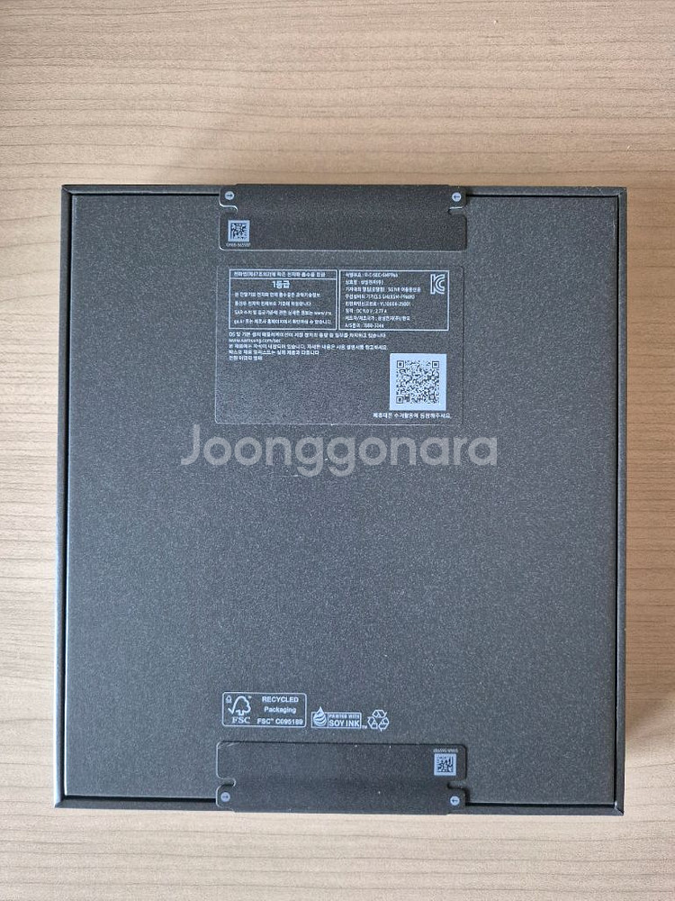 갤럭시Z 폴드7 1TB 램16GB 자급제 미개봉--1