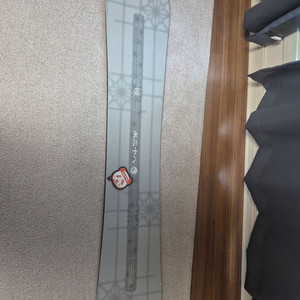 라이스28 GT2 스노우보드 데크 팝니다