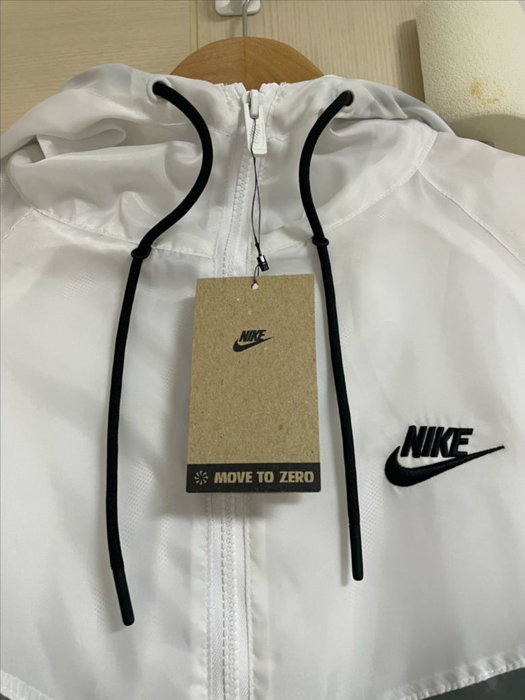 택달린 새제품 나이키 윈드러너 바람막이100~105--2