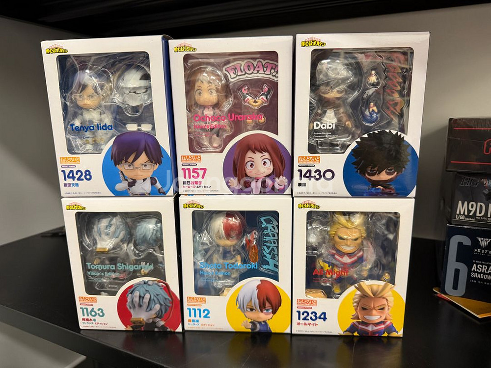 넨도로이드 미개봉 판매합니다--1