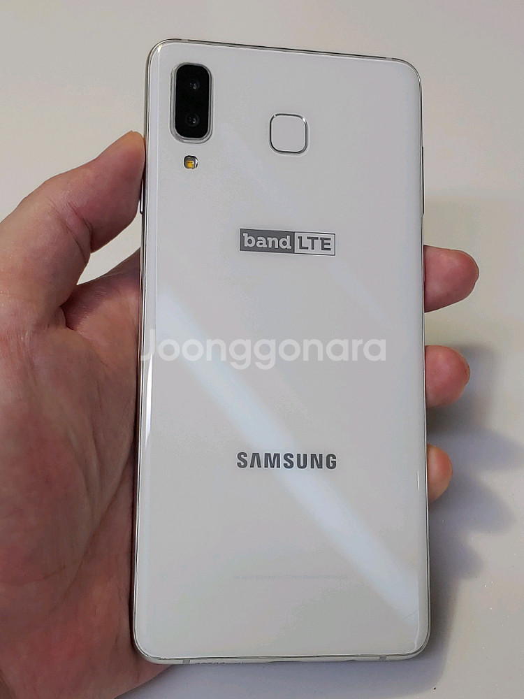 갤럭시 A8스타 화이트 6만--1
