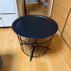 이케아 IKEA 원목 까페 쇼파 침실 테이블 라운드 코