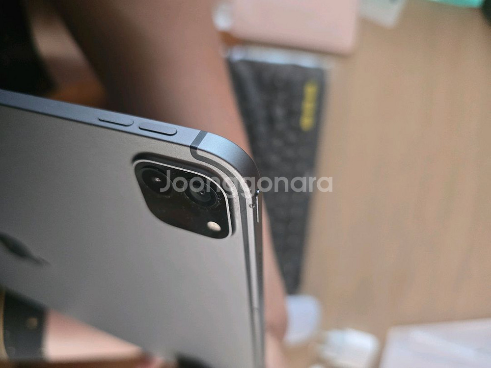 아이패드 프로 5세대 12.9인치 128GB 셀룰러--8