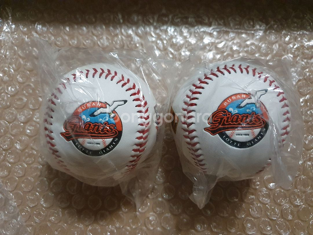KBO 레전드 이대호 한미일 통산 2000안타 기념구--1