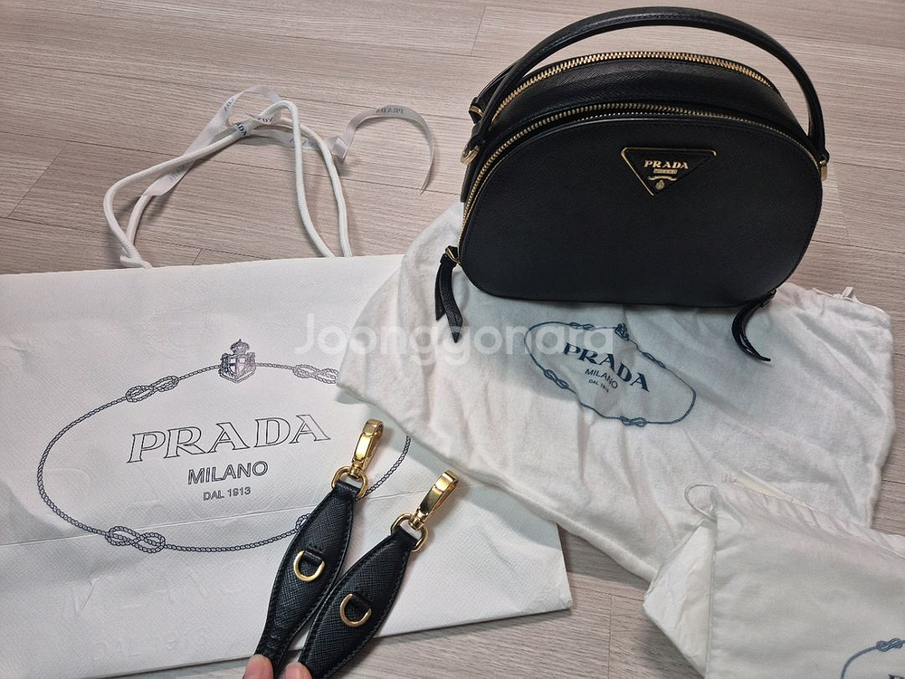 프라다 오데뜨 숄더백--9