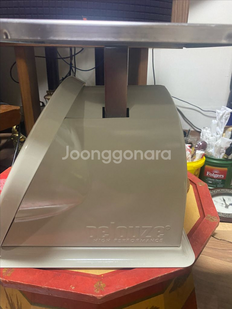 러버메이드 Pelouze 18kg 세척가능 저울--3