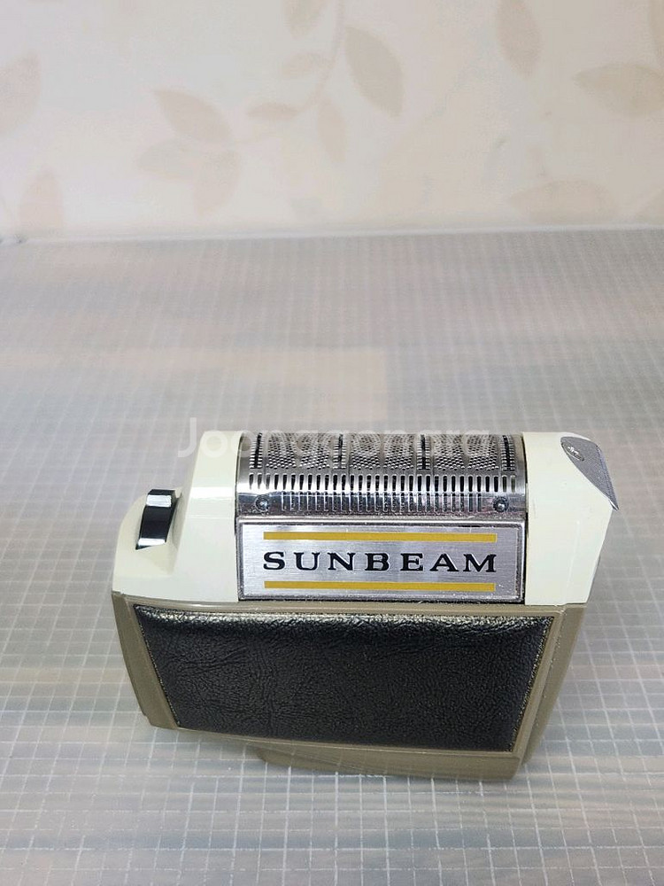 60년대 고급스런 Sunbeam 빈티지 면도기 입니다--2
