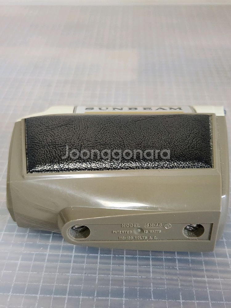 60년대 고급스런 Sunbeam 빈티지 면도기 입니다--3