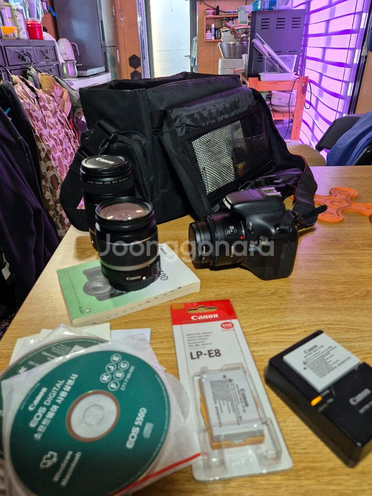 캐논 EOS 550D 카메라 + 렌즈 3개--9