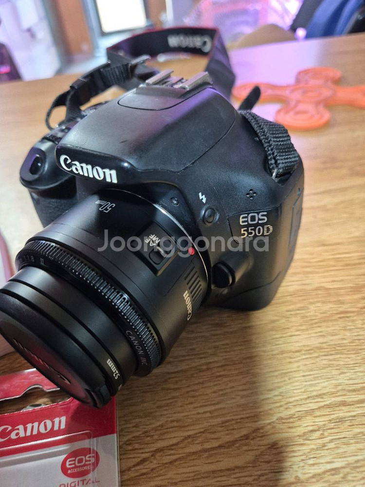 캐논 EOS 550D 카메라 + 렌즈 3개--7