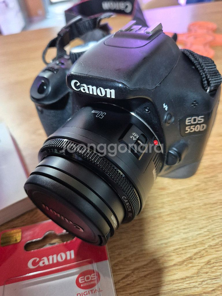 캐논 EOS 550D 카메라 + 렌즈 3개--8