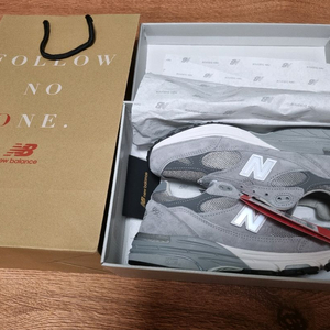 뉴발 993 260사이즈 새상품