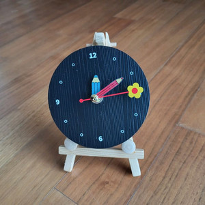 책상앞 예쁜 소품시계 시계받침포함