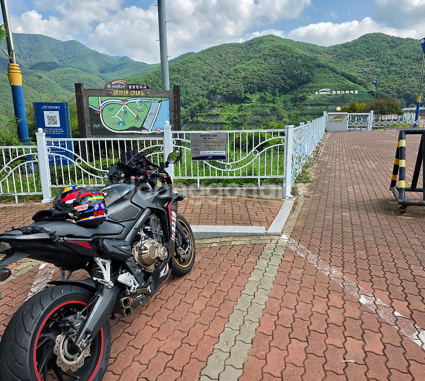 혼다 Cbr650f 2018년식 관리최상 판매--1