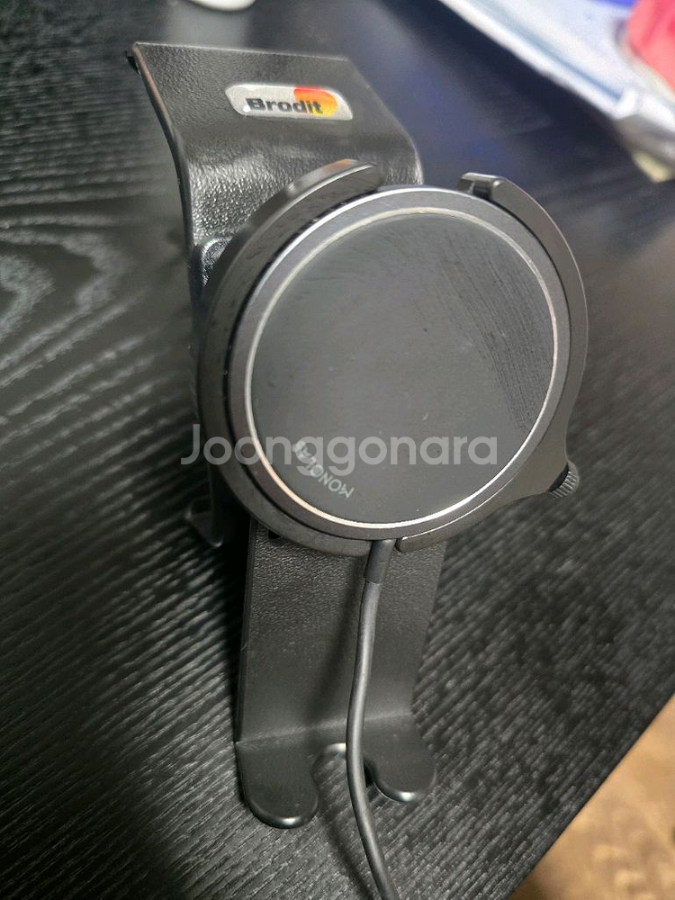 BMW F바디 3시리즈 브로딧 차량용 휴대폰 거치대--1