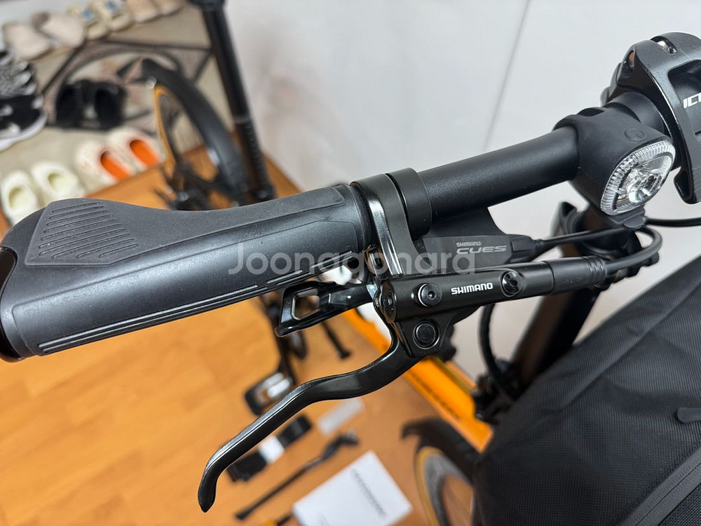 매디슨 뉴델타11 범블비 신동품--4