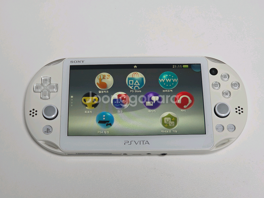 ps vita 2세대 화이트--1