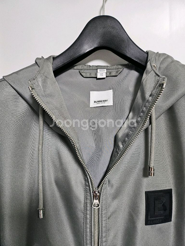 버버리 여성 트렌치자켓 (US6)--1