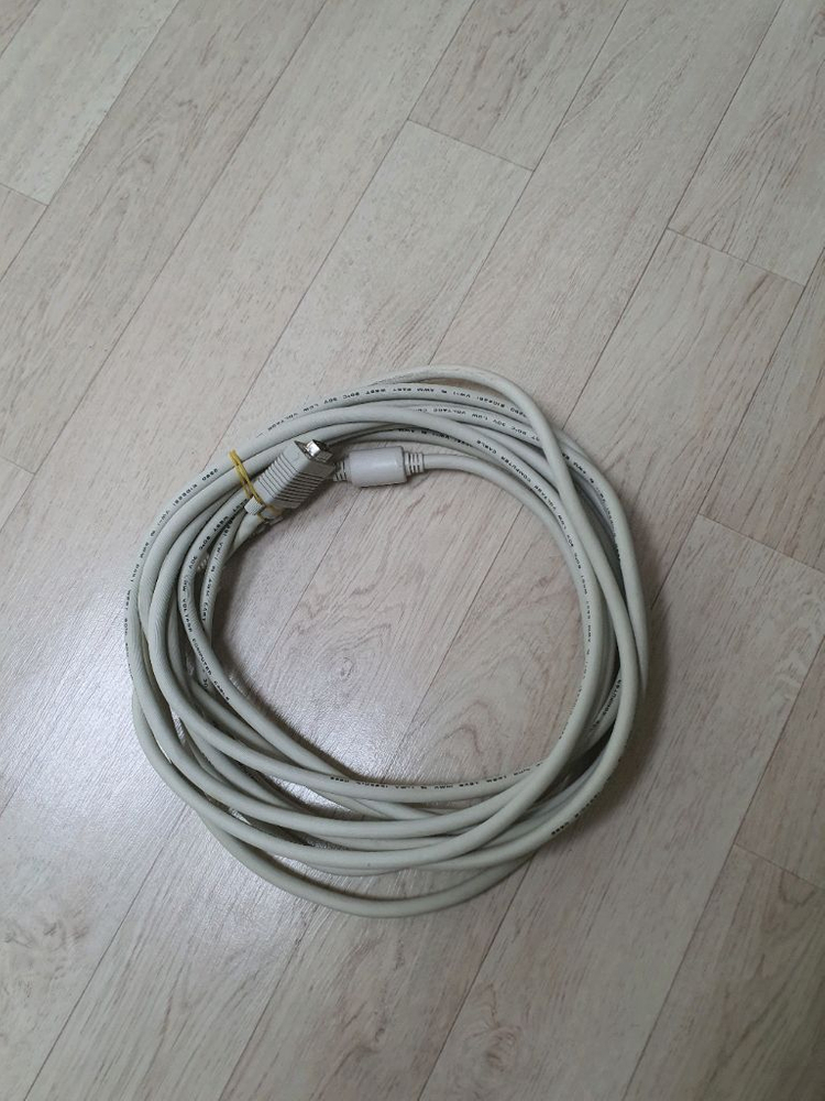 컴퓨터 모니터 연결 케이블 본체 연결선 7미터 좋아요 이미지
