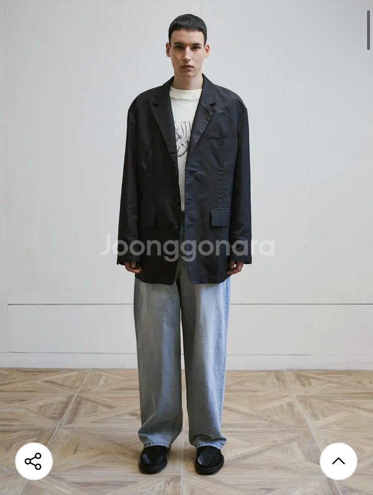 서피스에디션 OVERSIZED 3 BUTTON NYLO--0