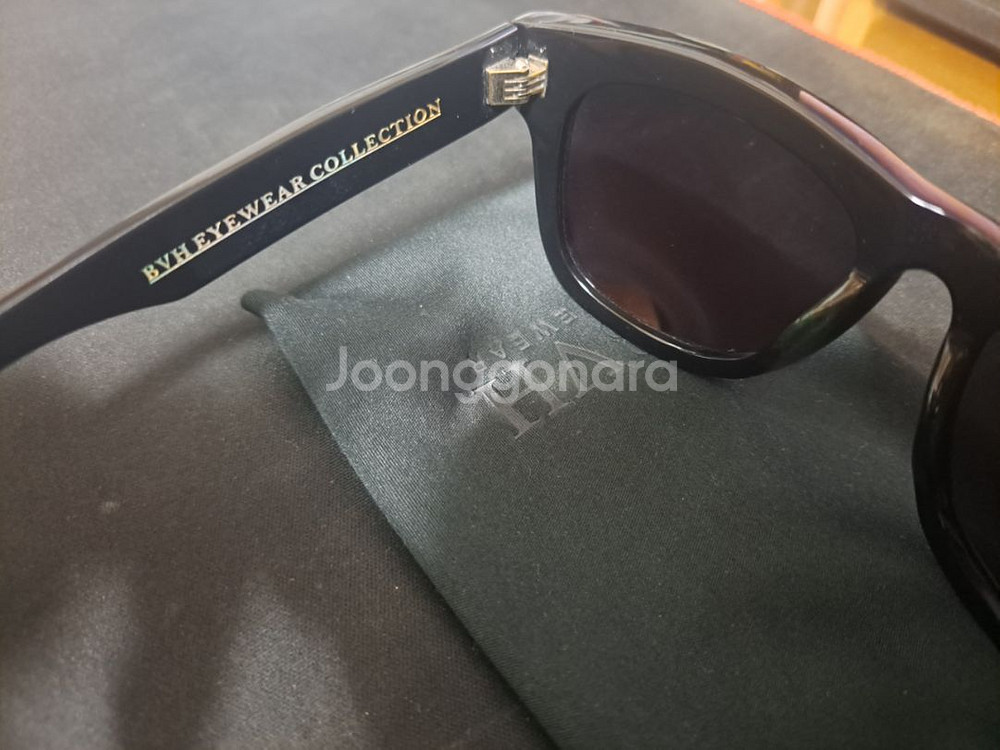 BVH 아이웨어 선글라스--0