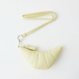 르메르 크루아상 코인펄스 네크리스 더스티옐로우