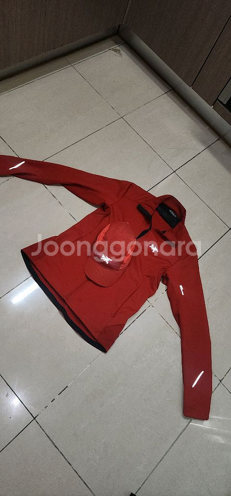 아크테릭스 고어윈드스퍼 집업자켓 M--0