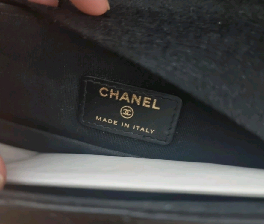 샤넬 한정판 클러치 블랙--2