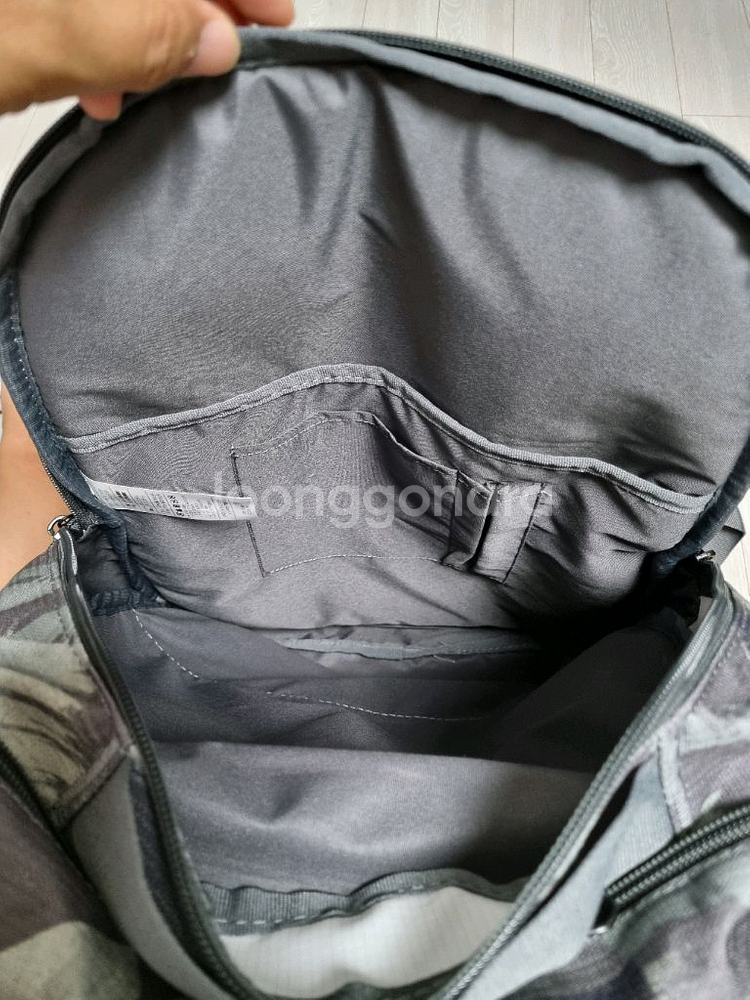 나이키 백팩 (택달린 새재품입니다)--5