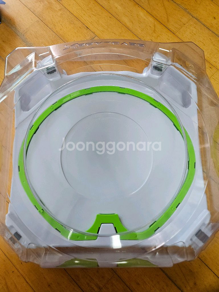 베이블레이드x 스타디움, 베이, 런처3개--1