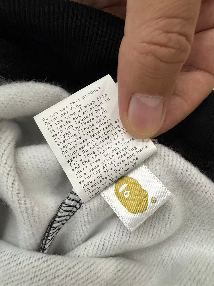 {새상품}베이프 샤크 후드집업 그레이블랙 야광--1