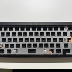 QK65v2 claasic 커스텀 키보드 팝니다!