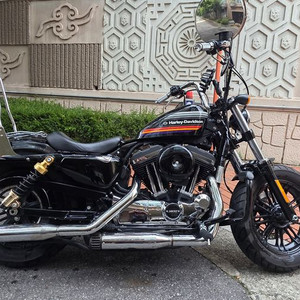 포티에잇 스페셜 19년식 20,xxx km 판매합니다