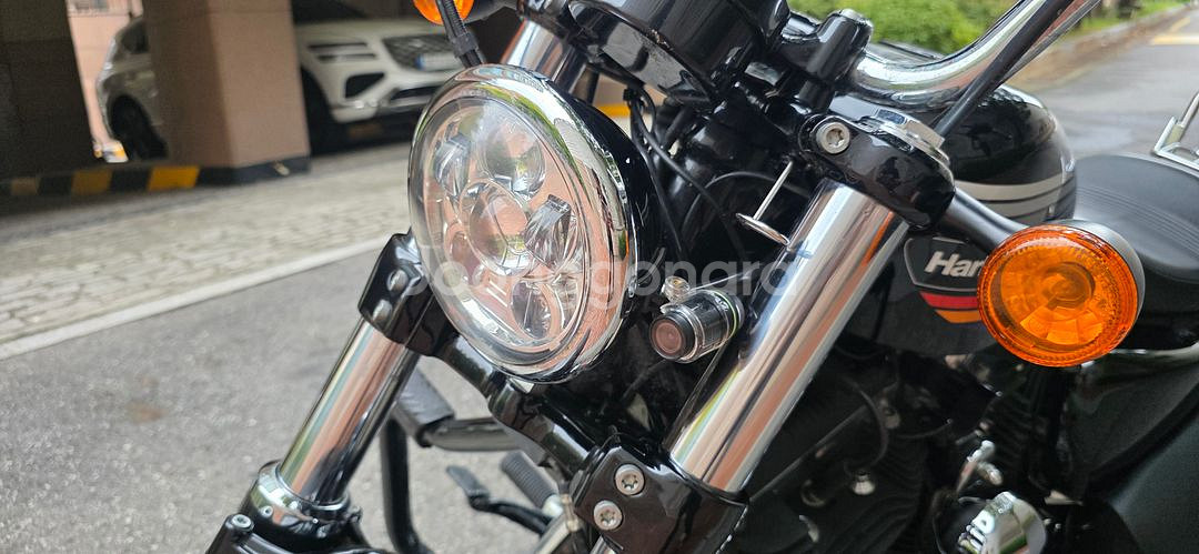 포티에잇 스페셜 19년식 20,xxx km 판매합니다--6