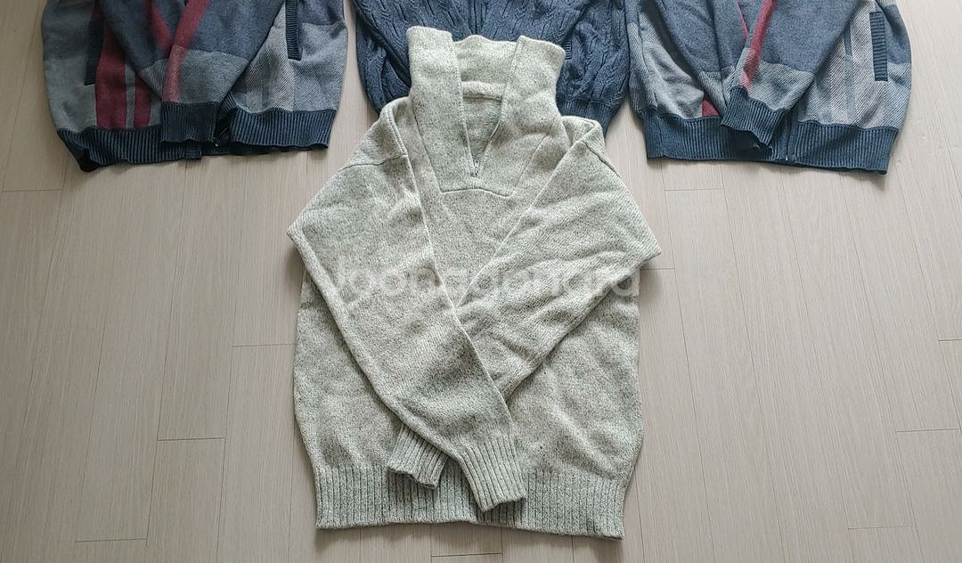 가디건 과 스웨터 판매합니다 ( 일괄판매 )--2