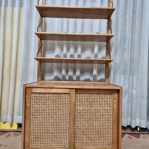 미드센츄리 이동식 선반 라탄수납장