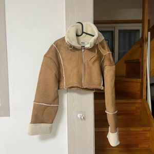 여자 무스탕 새상품