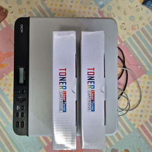 브라더 레이저 프린터 DCP-1610W+토너2 팝니다.