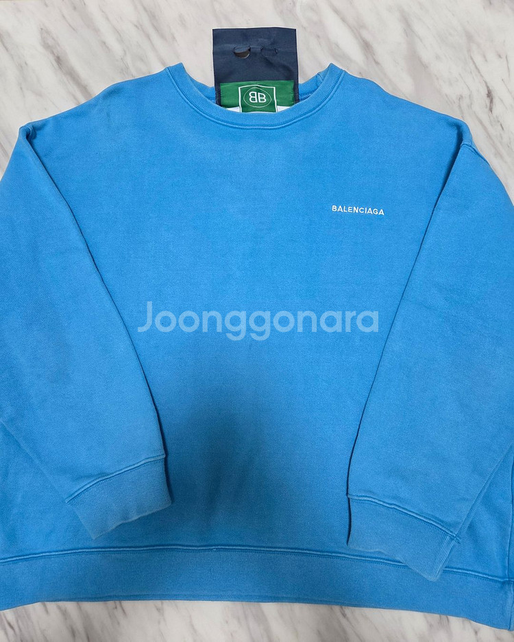 발렌시아가 오버핏 맨투맨--0