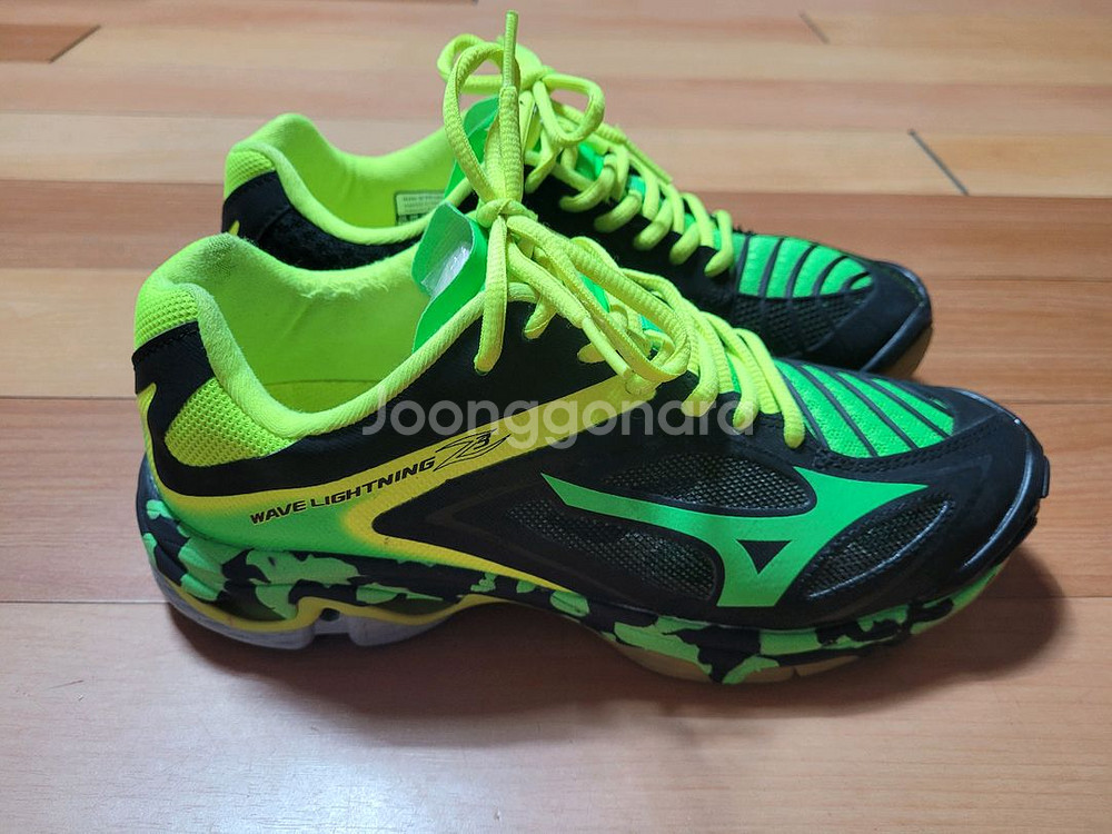 미즈노 웨이브 라이트닝 Z3 배드민턴화(245mm)--3