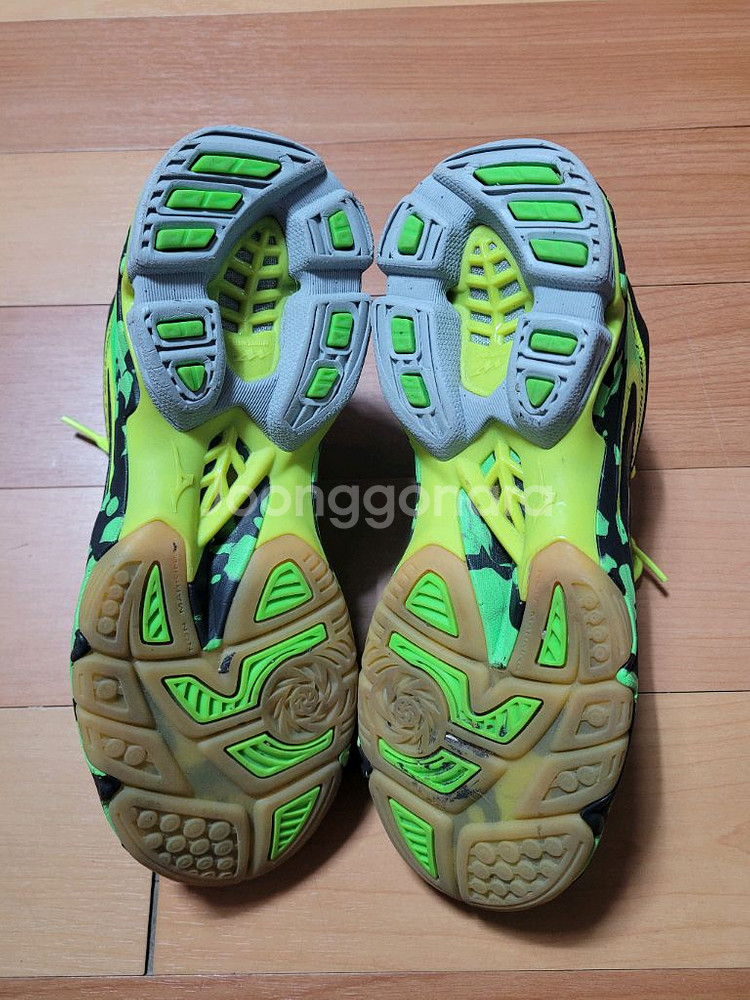 미즈노 웨이브 라이트닝 Z3 배드민턴화(245mm)--7