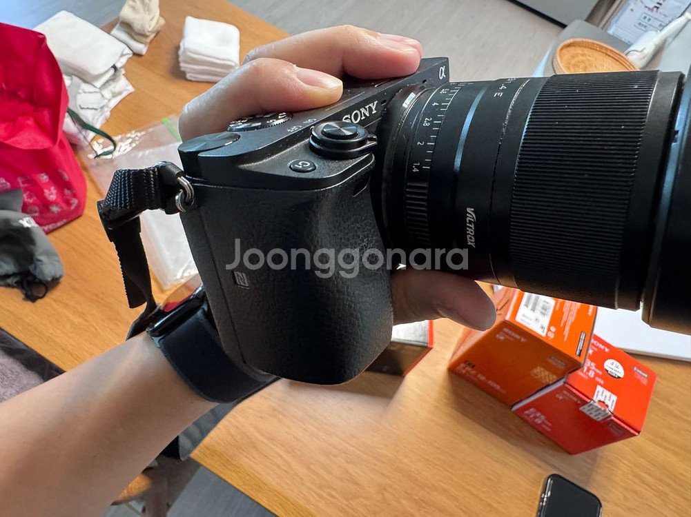 소니 미러리스 카메라 a6400(본체) + 렌즈3개--5