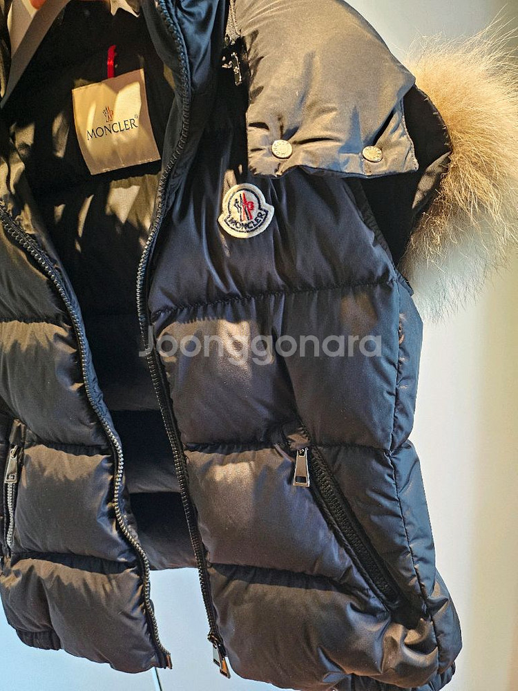 몽클레어 폭스털패딩조끼--0