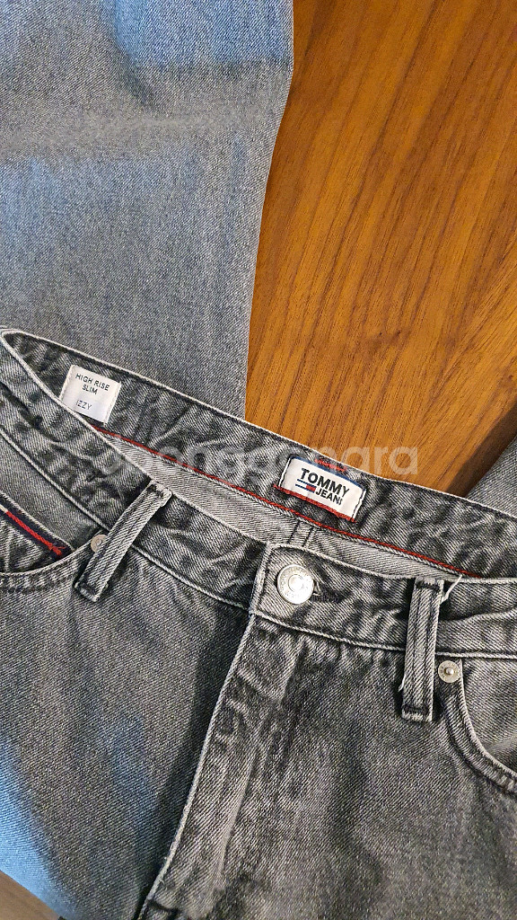 Tommy Jeans 토미힐피거 돌청바지--0