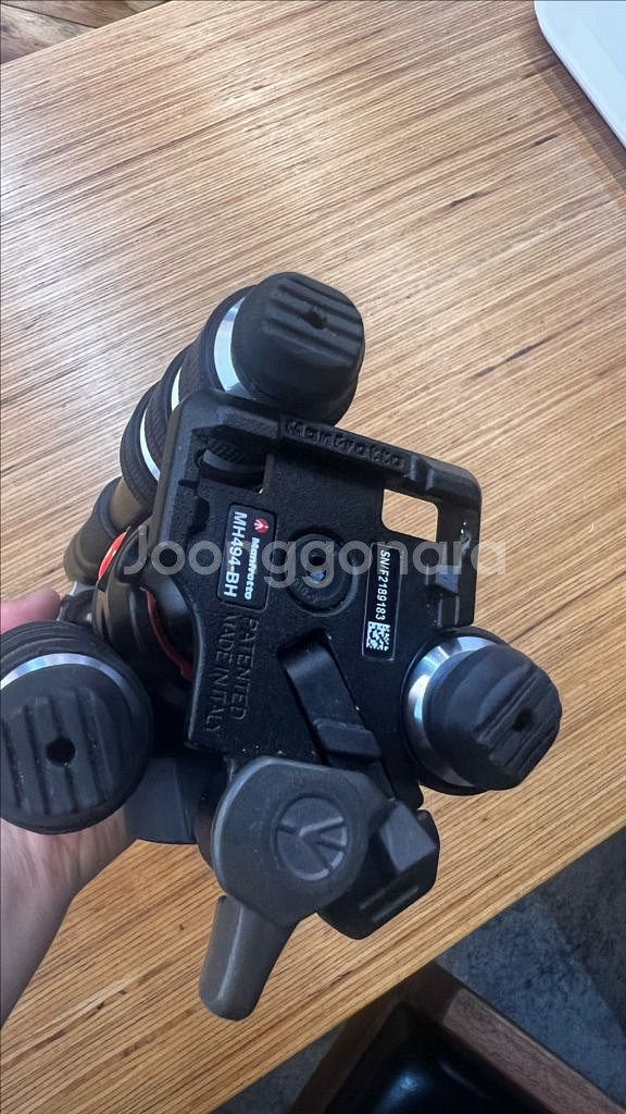 Manfrotto 멘프로토 삼각대 MKBFRTA4BK--1