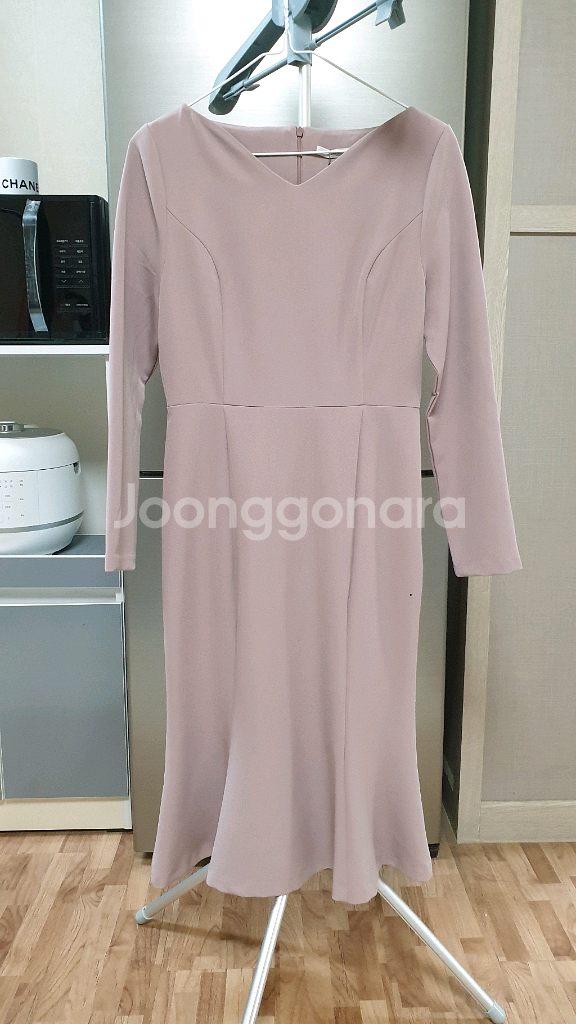 [새제품] 여성66 더 아이잗 원피스 무료배송--2