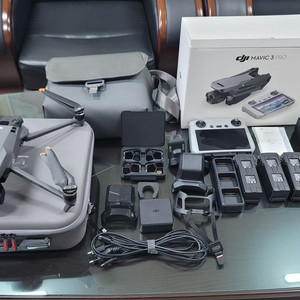 DJI Mavic 3 Pro 플라이 모어 콤보