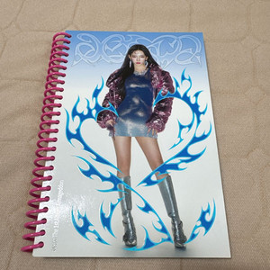 에스파 아마겟돈 앨범 카리나 버전 이미지